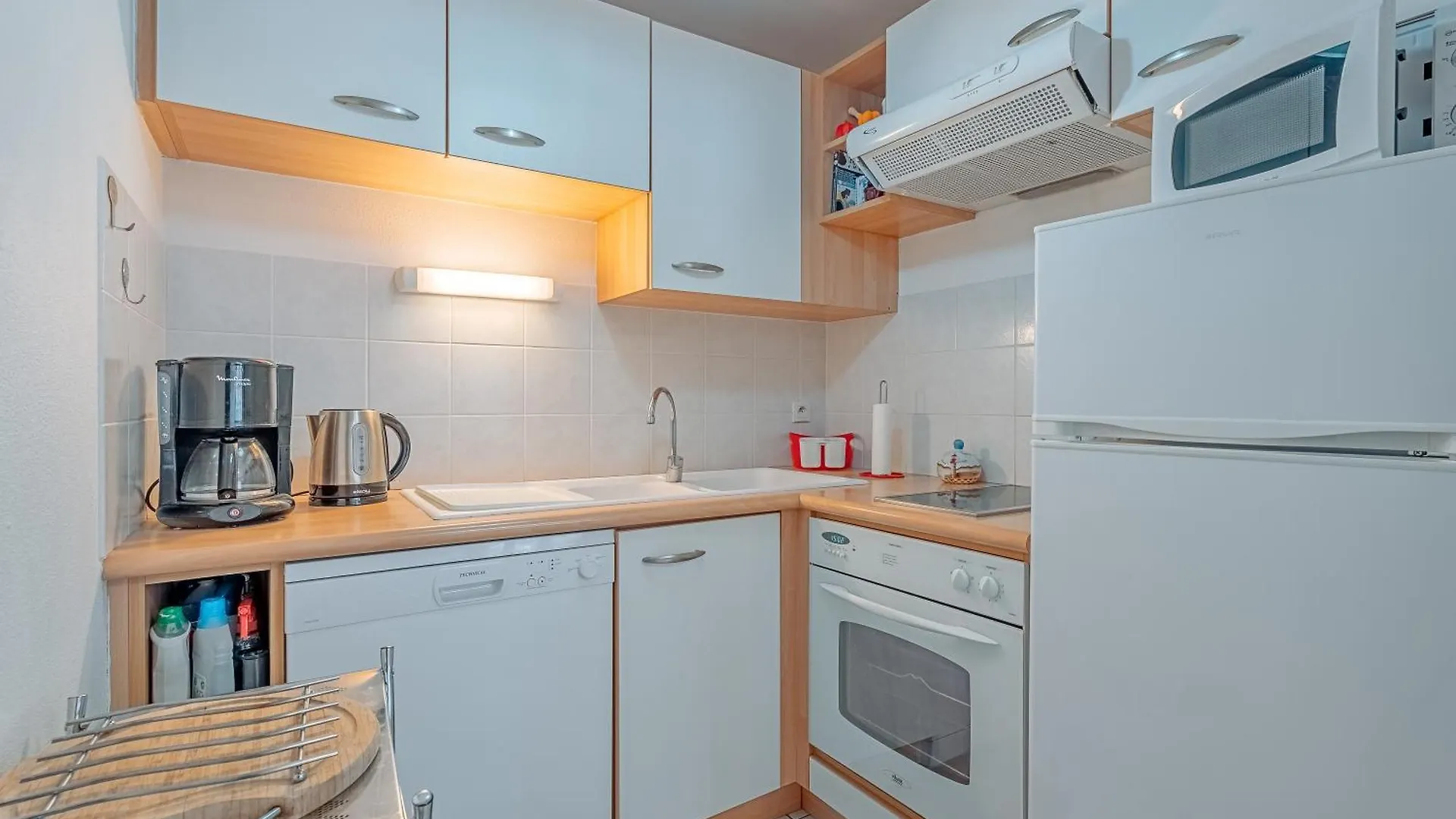 Appartement Les Bains - Erquy 0*,  France